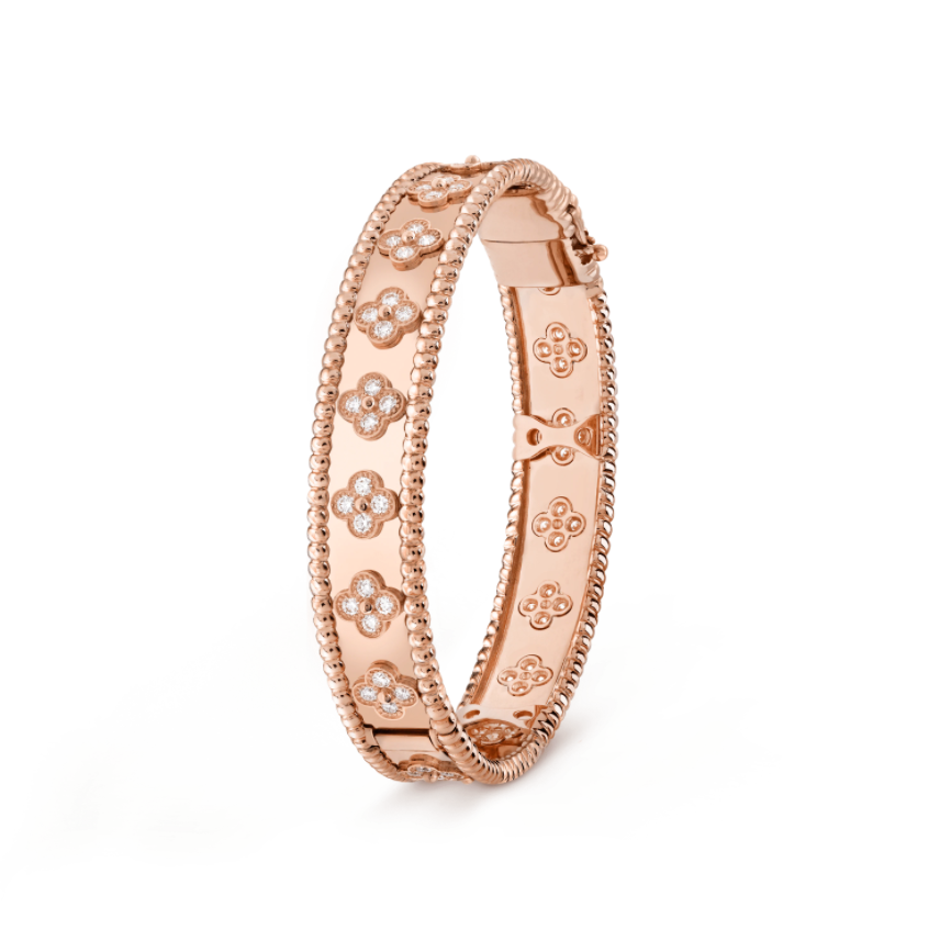 Clover bracelet