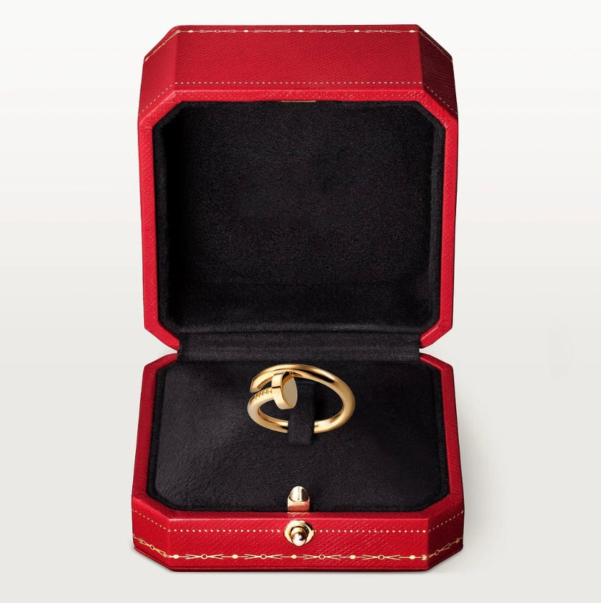 Juste un Clou ring